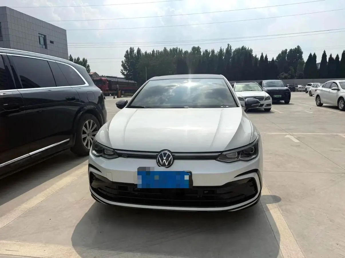 Volkswagen 2021 Golf 8 R-Line 1.4TSI 280TSI Automatic 6