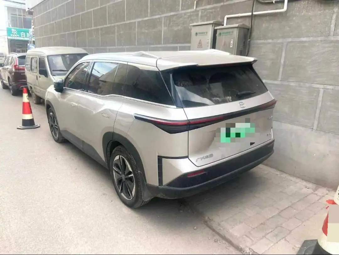 Toyota 2025 Platinum Intelligence 3X 520 Pro Automatic Gear 2