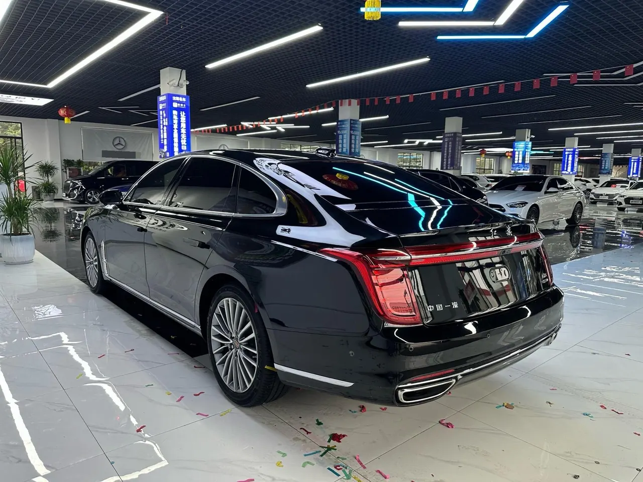 HongQi 2020 H9 48V 2.0T Zhilian Qi Chang Edition Automatic Gear 6