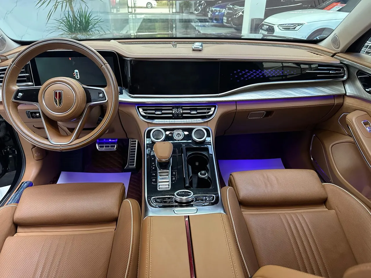 HongQi 2020 H9 48V 2.0T Zhilian Qi Chang Edition Automatic Gear 7