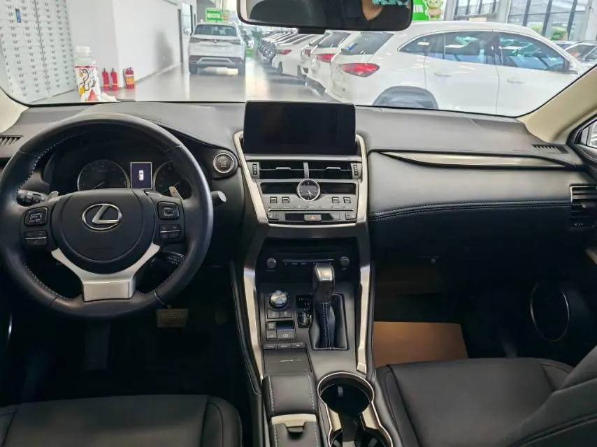 Lexus NX (Imported) 2020 NX200 2.0 Stepless Front Edition Automatic Gear 2