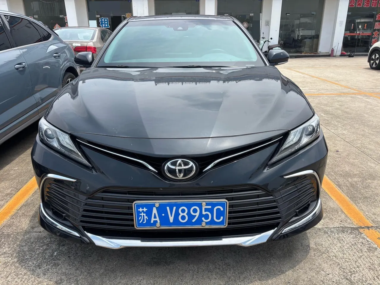 Toyota 2023 Camry 2.0G Stepless Deluxe Edition Automatic Gear 2