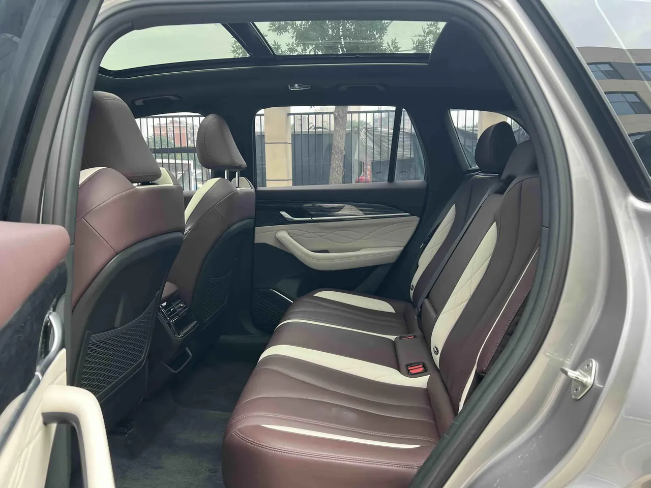 Geely 2021 XingyueL (Monjaro) 2.0TD EVO Two-Drive Flagship Automatic Gear 5