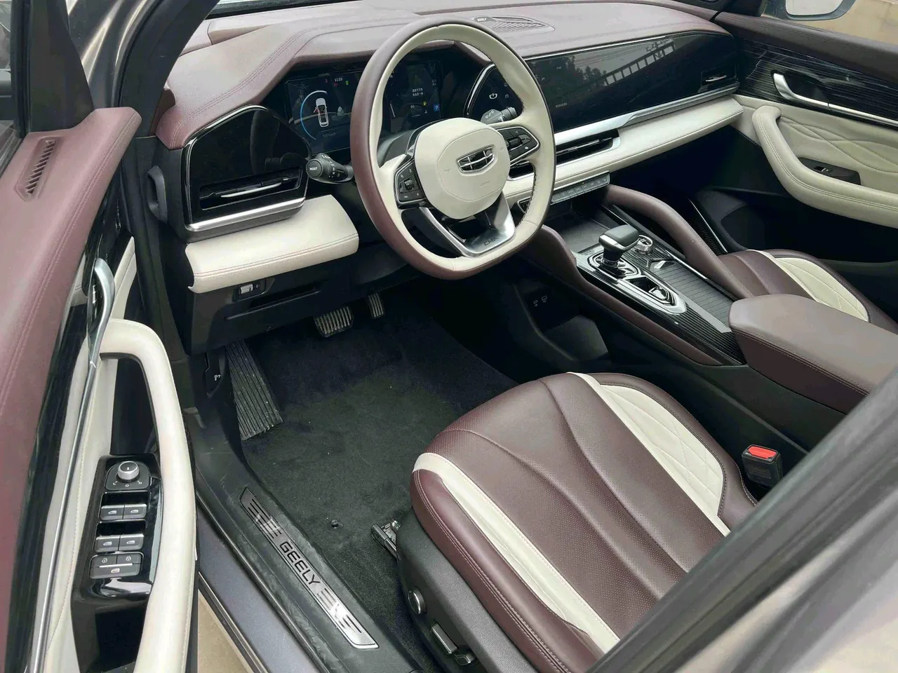 Geely 2021 XingyueL (Monjaro) 2.0TD EVO Two-Drive Flagship Automatic Gear 6
