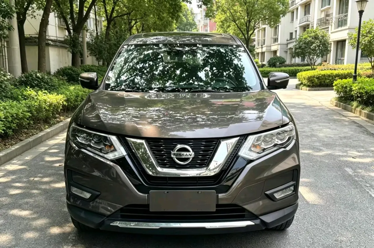 Nissan 2020 Qijun 2.0 Stepless XL ITS Two-Drive Comfort Edition Automatic Gear 2