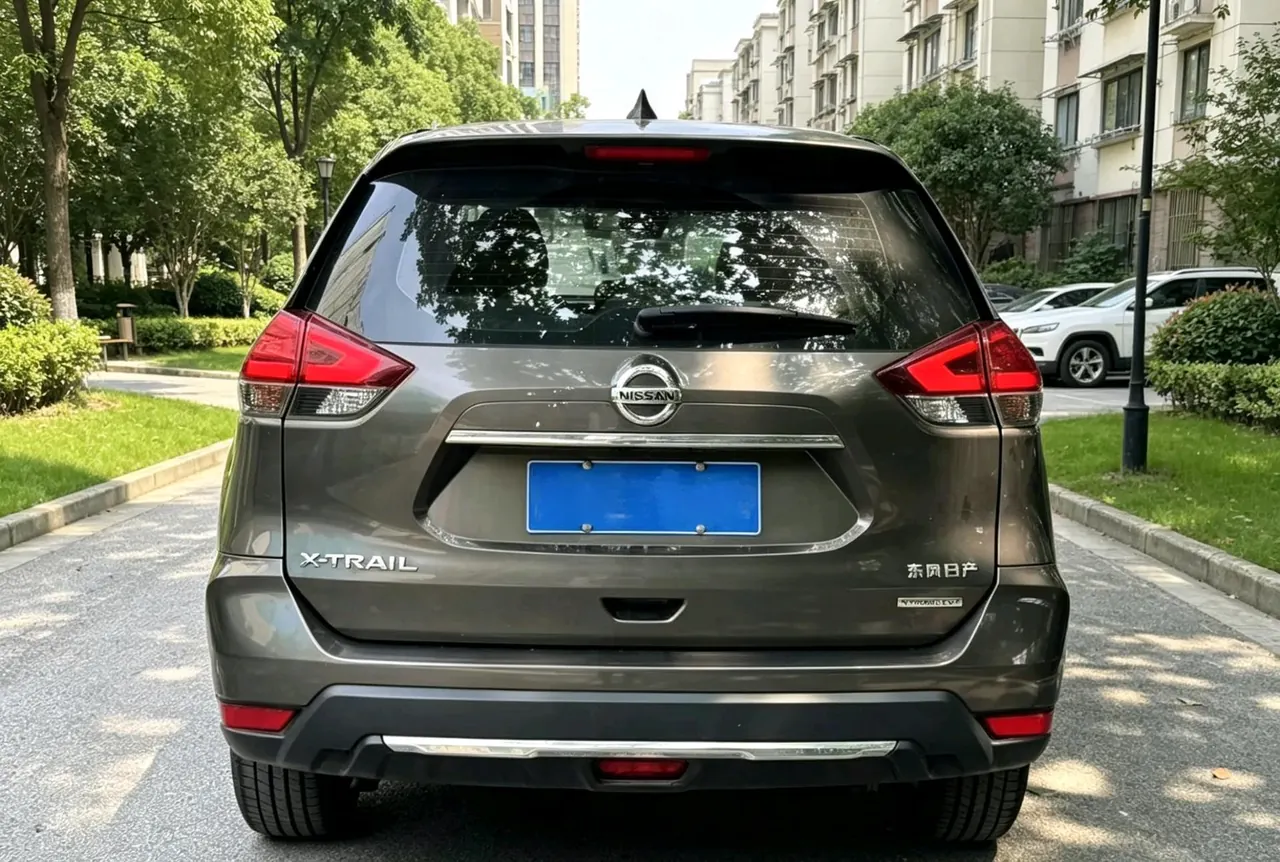 Nissan 2020 Qijun 2.0 Stepless XL ITS Two-Drive Comfort Edition Automatic Gear 4
