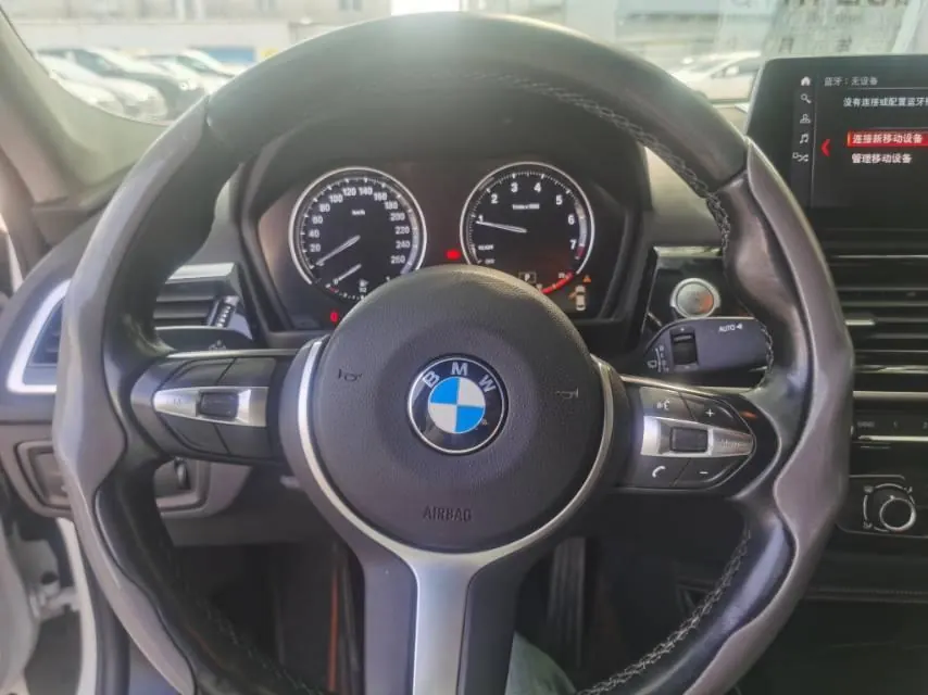 BMW 1 Series 2021 120i 1.5T M Sports Obsidian Night Edition (Changed) Automatic Gear 17