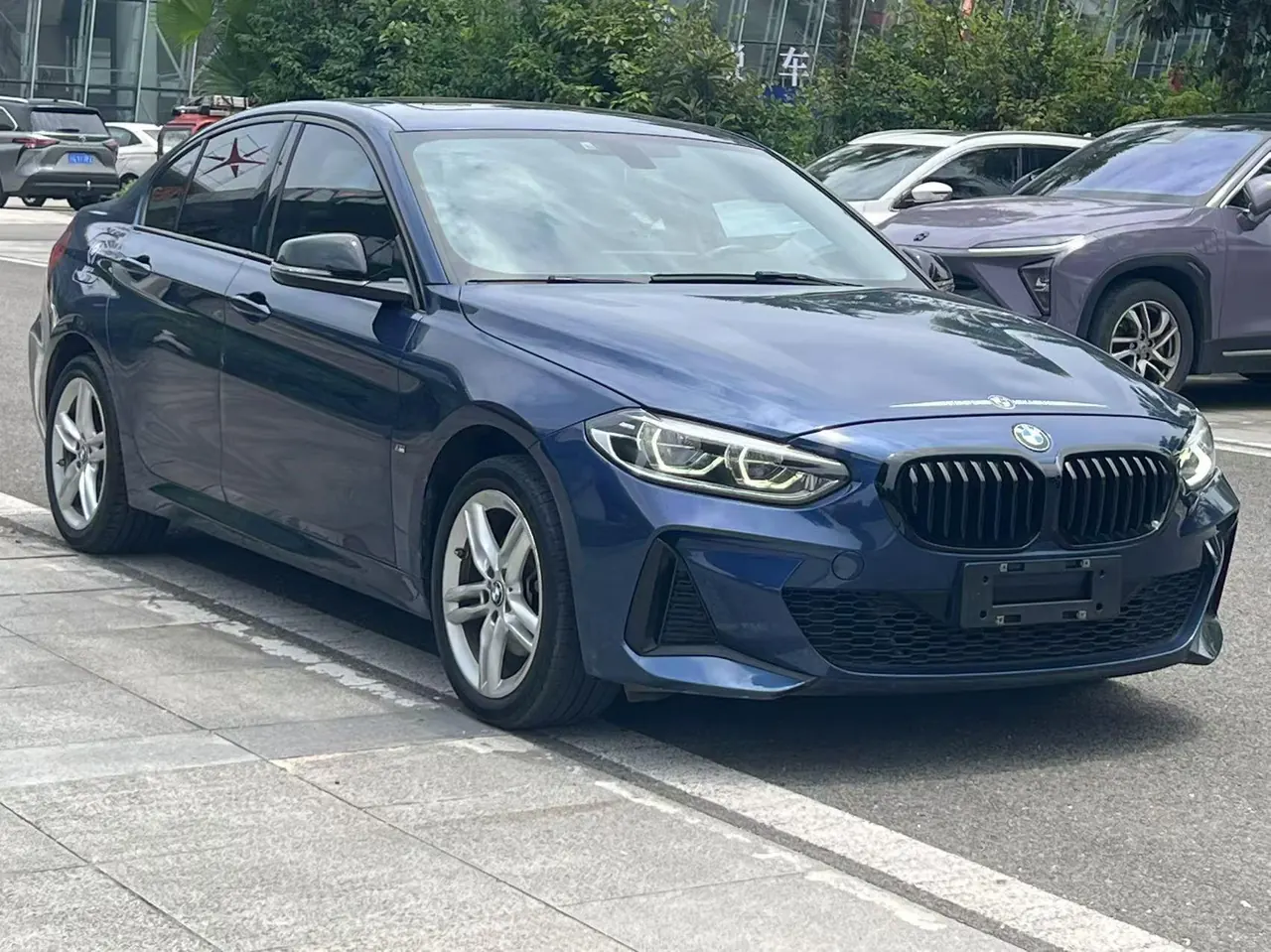 BMW 1 Series 2021 120i 1.5T M Sports Obsidian Night Edition (Changed) Automatic Gear 3