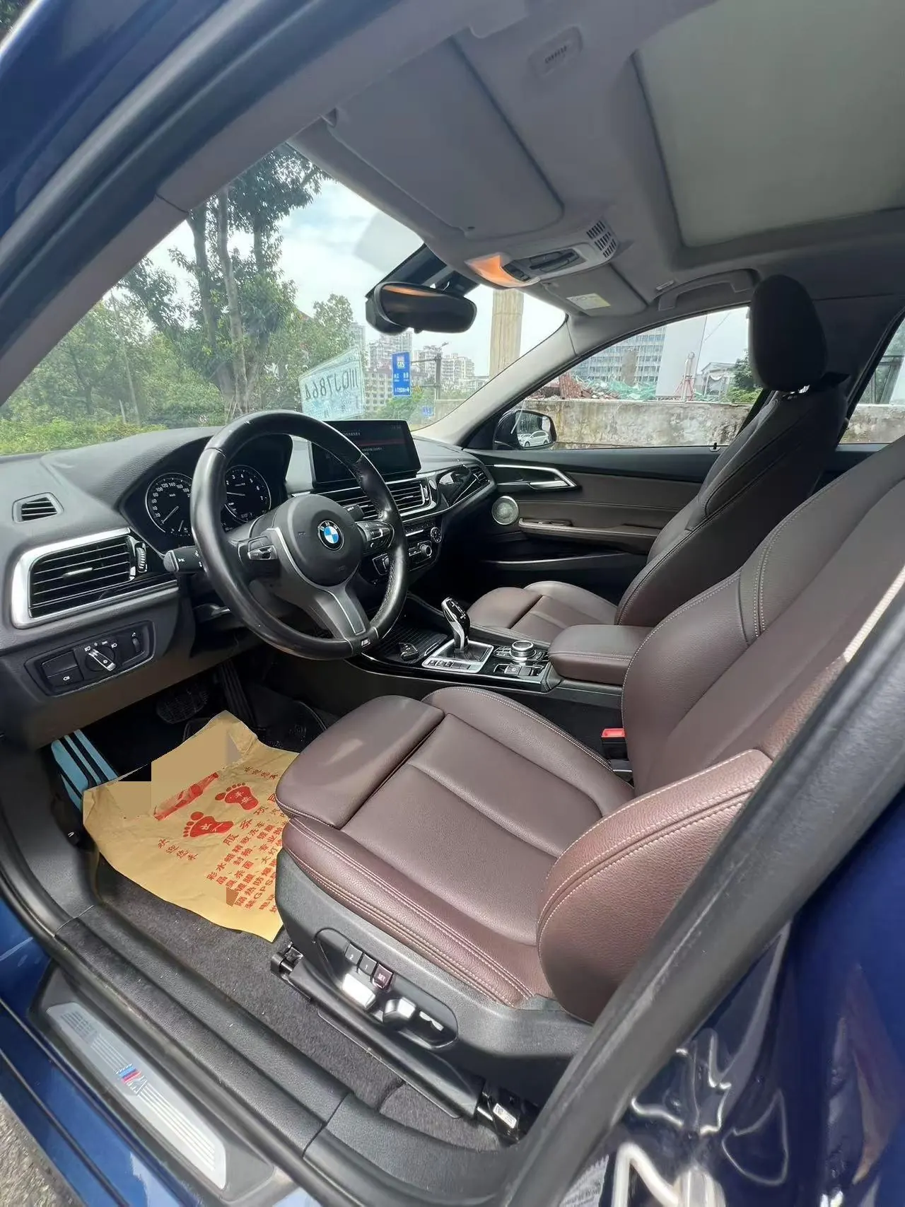 BMW 1 Series 2021 120i 1.5T M Sports Obsidian Night Edition (Changed) Automatic Gear 4