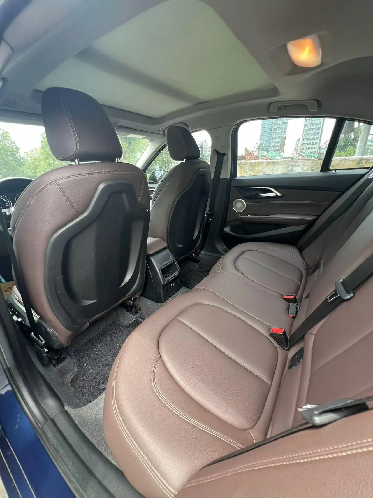 BMW 1 Series 2021 120i 1.5T M Sports Obsidian Night Edition (Changed) Automatic Gear 5