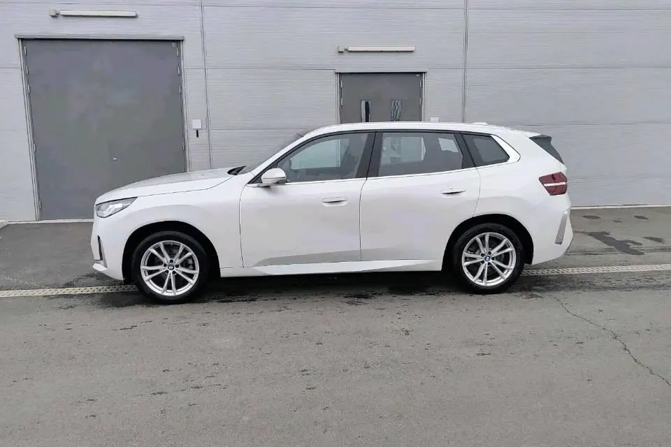 BMW 2025 X3 xDrive25L 2.0T luxury set automatic gear 4