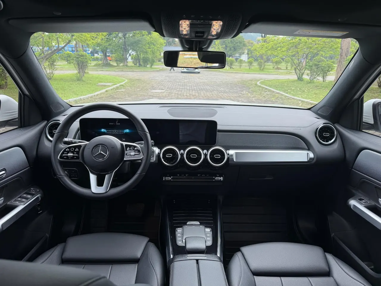 Mercedes Benz 2020 GLB 180 1.3T Dynamic Automatic 6