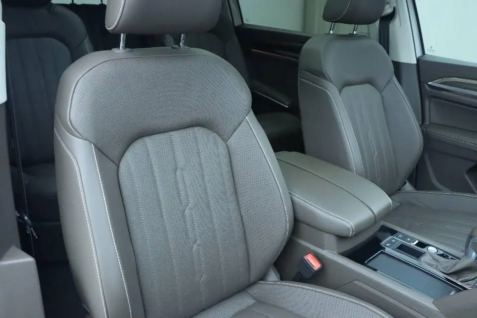 Volkswagen 2020 models of Viran (Viloran) 2.0TSI 330TSI Deluxe Edition Automatic Gear 4
