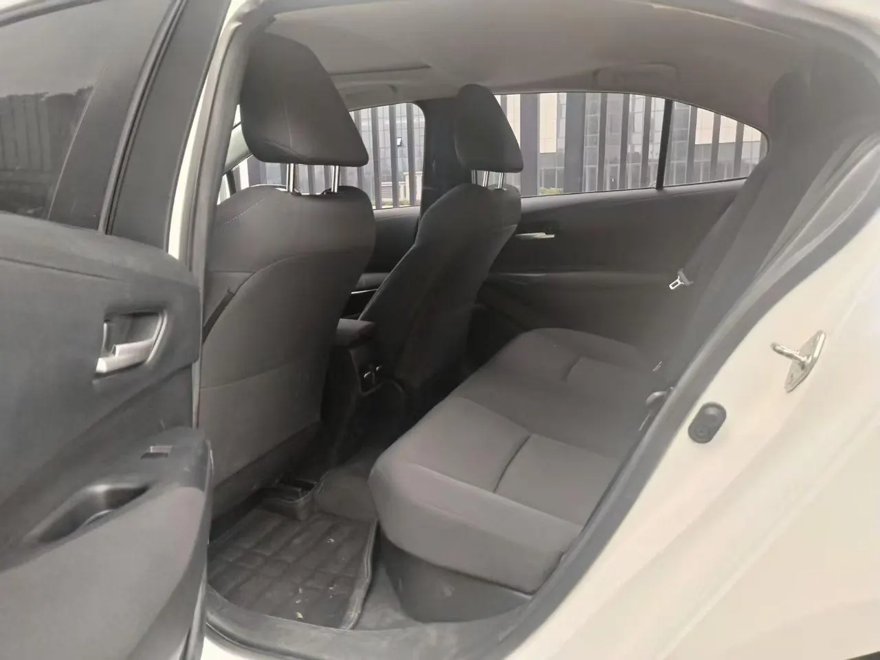 Toyota 2021 Corolla Double Engine 1.8 Stepless Elite Automatic Gear 3