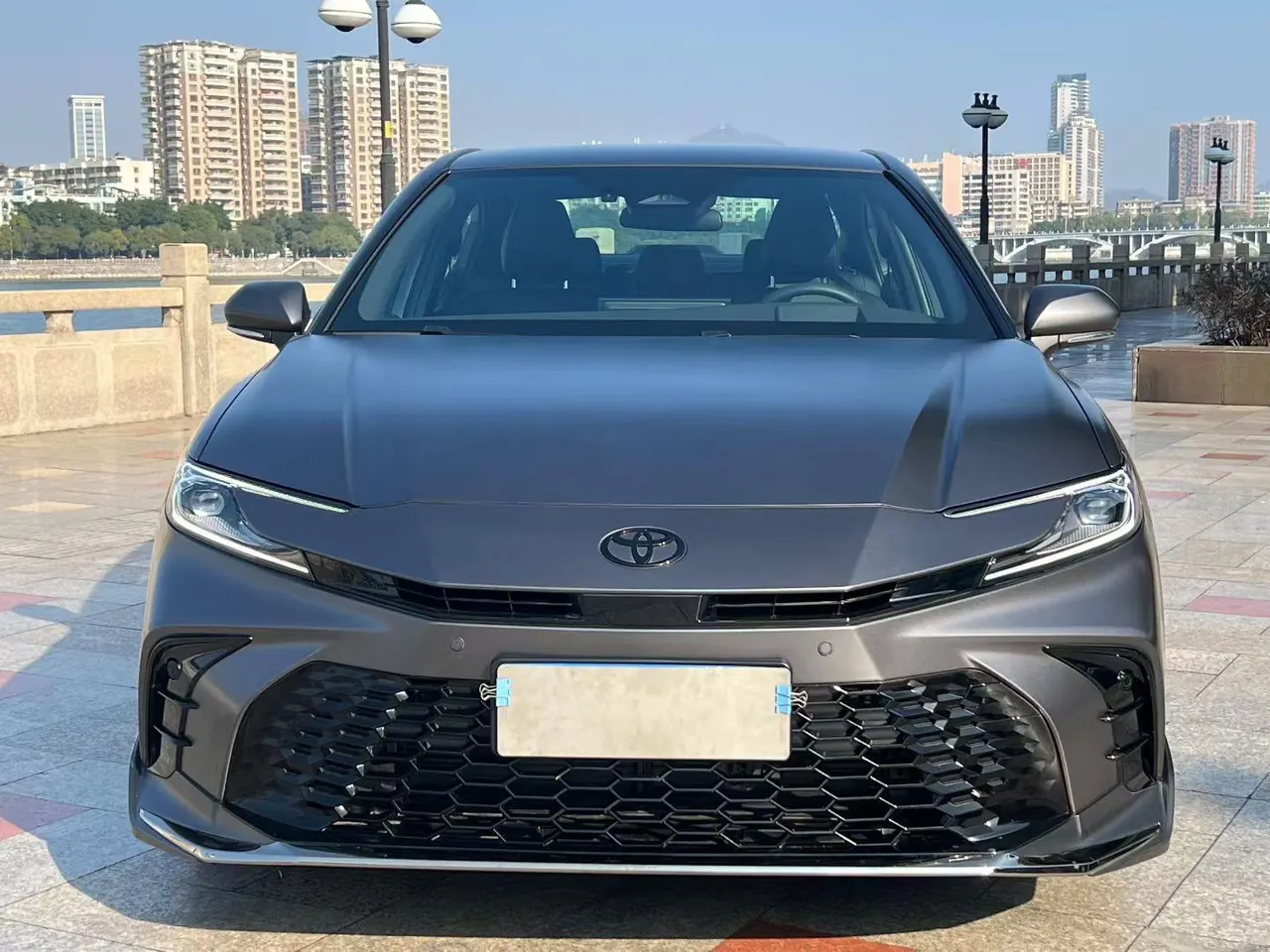 Toyota 2026 Camry Dual Engine 2.0HXS CVT Radiant Edition Automatic Transmission 2