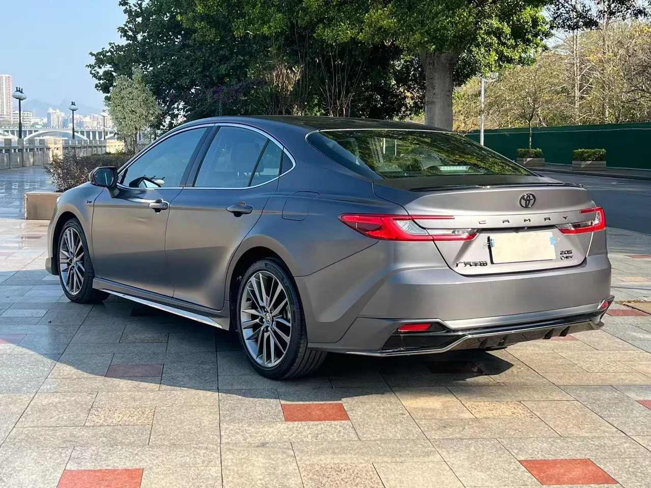 Toyota 2026 Camry Dual Engine 2.0HXS CVT Radiant Edition Automatic Transmission 9