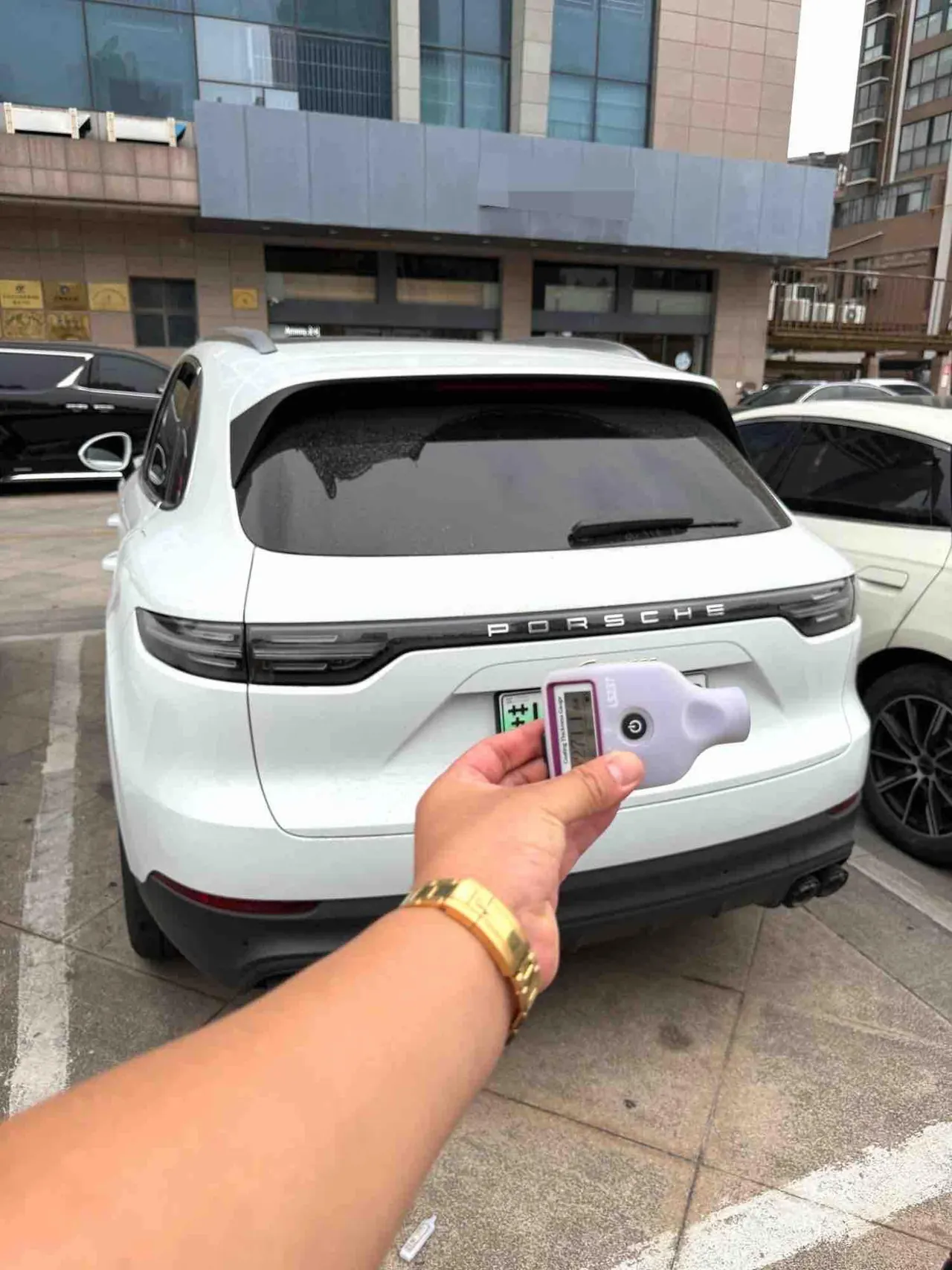 Porsche Cayenne New Energy (Imported) 2021 Cayenne Oil and Electric Hybrid 2.0T Automatic Gear 7