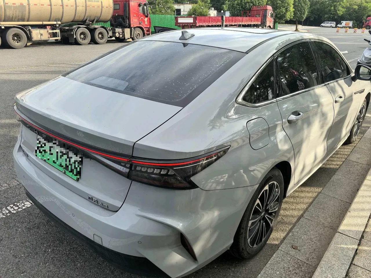 Chery 2024 Fengyun A8 1.5T 127 Wind Edition Automatic Gear 2