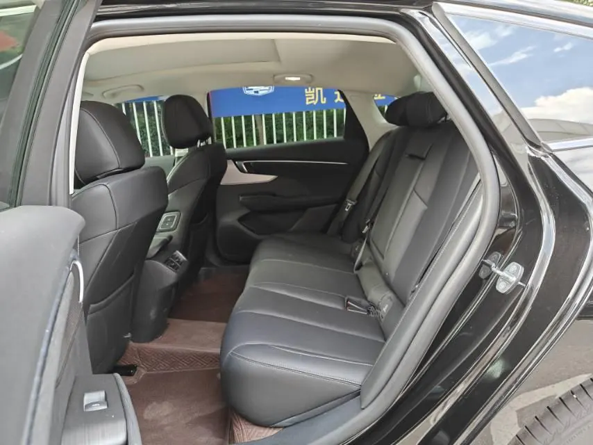 Buick 2025 LaCrosse 2.0T 28T Platinum Edition, automatic transmission 6