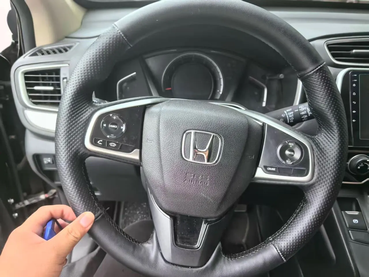 Honda 2020 CR-V 1.5T Stepless 240TURBO Shining Edition Two-Drive Comfort Edition Automatic Gear 3