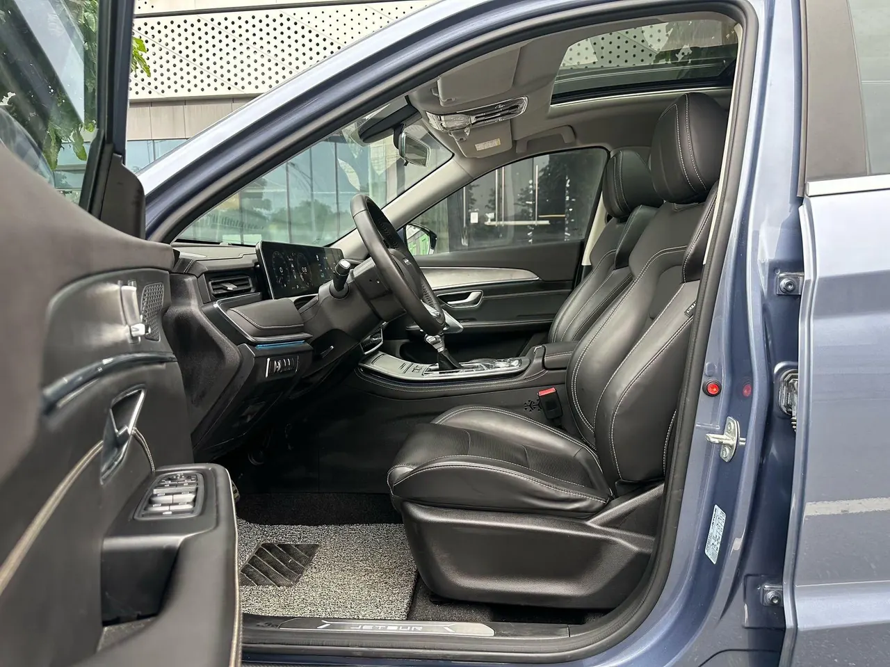 Jetour 2021 X70 PLUS 1.5T Mountain 5 Automatic Gear 5