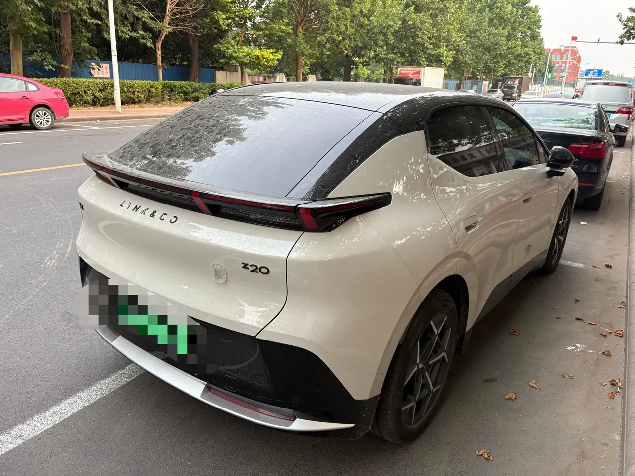 LYNK&amp;CO 2025 LYNK&amp;CO Z 20 530km Rear Drive Max Automatic 4