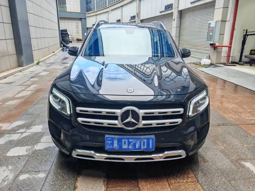 Mercedes Benz 2023 GLB 220 2.0T Dynamic Automatic 2