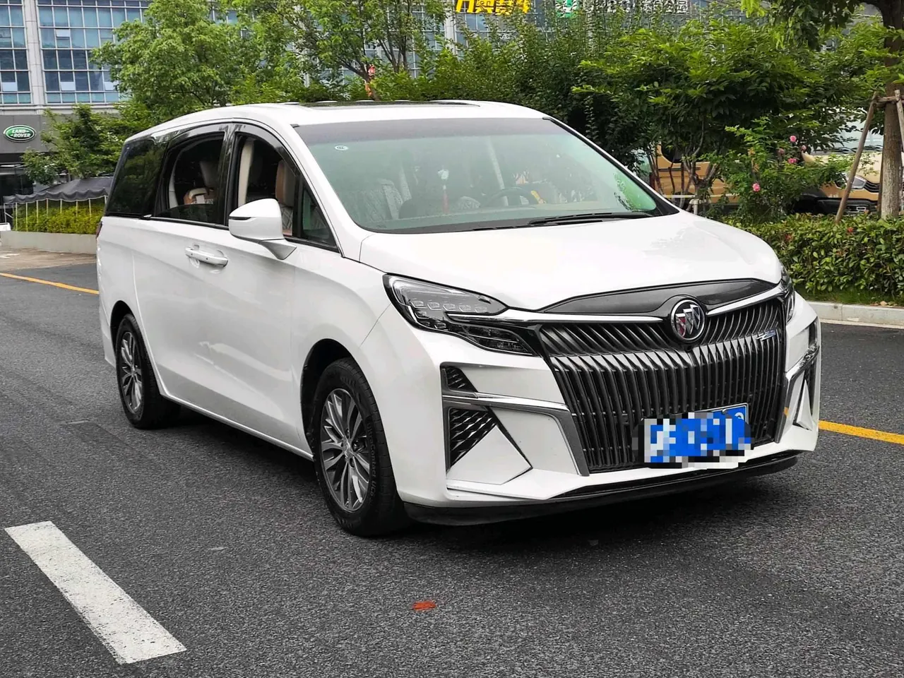 Buick 2021 GL8 ES Lu Zun 2.0T 653T Exclusive Automatic Gear 3