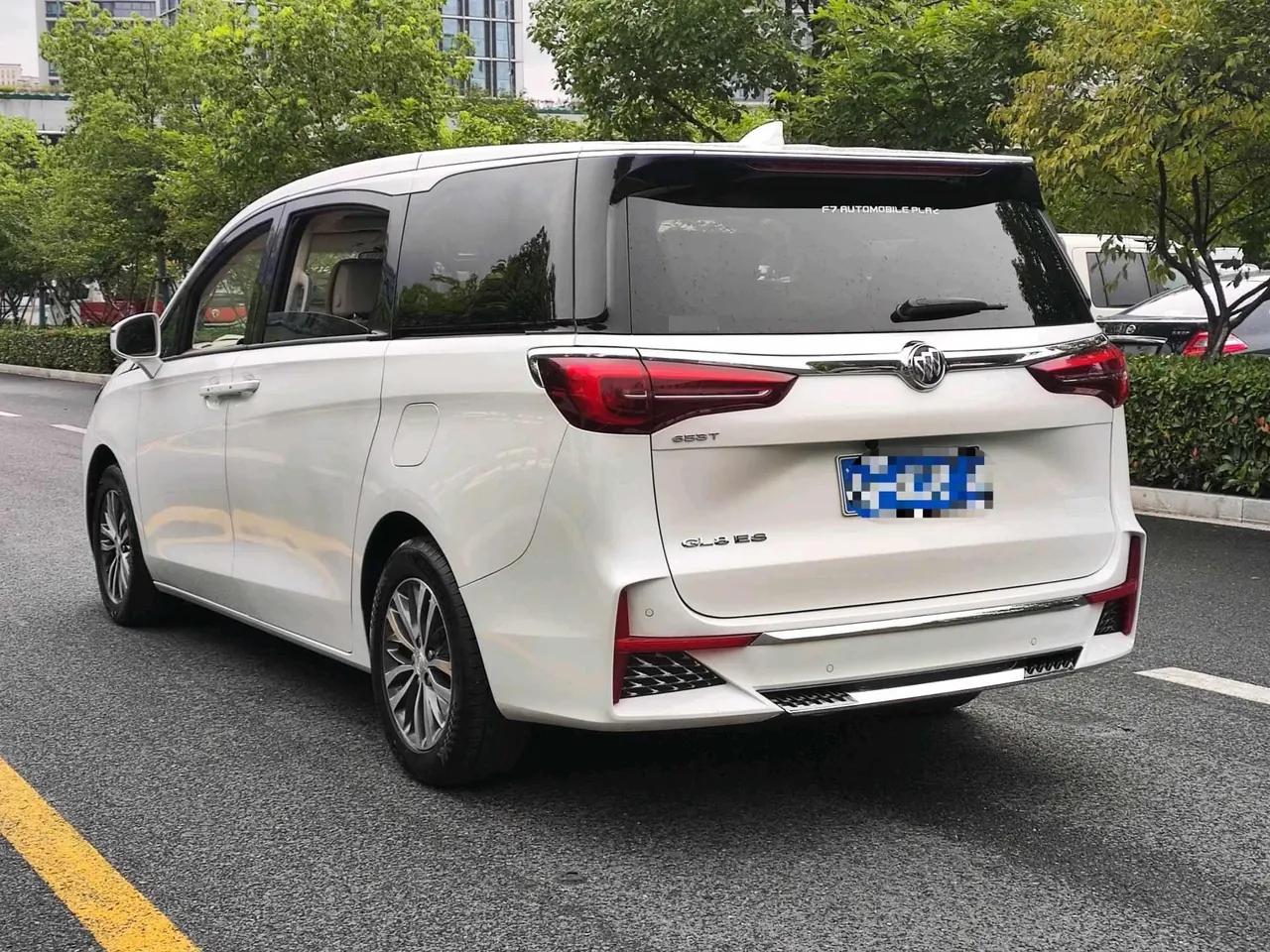 Buick 2021 GL8 ES Lu Zun 2.0T 653T Exclusive Automatic Gear 4