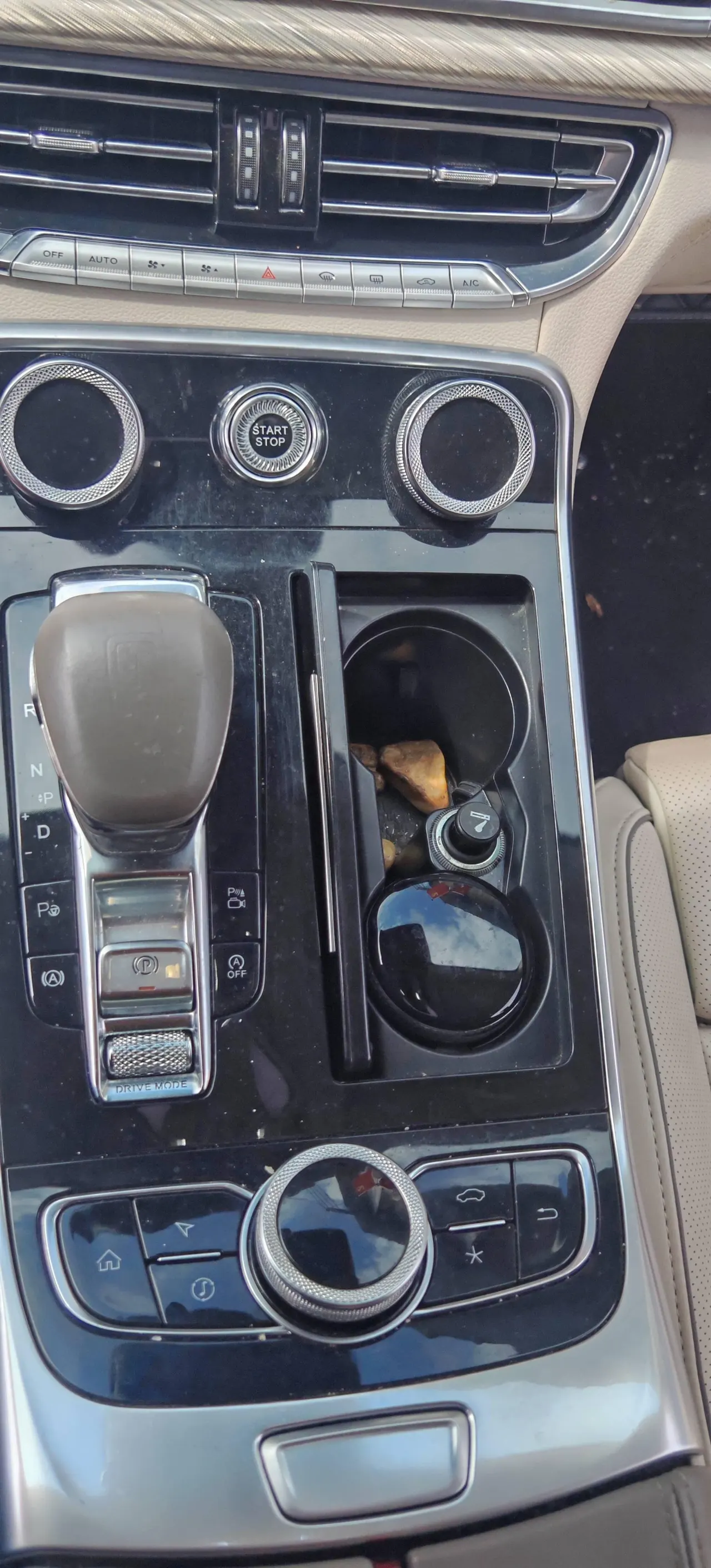 HongQi 2020 H9 48V 2.0T Zhilian Qi Chang Edition Automatic Gear 7