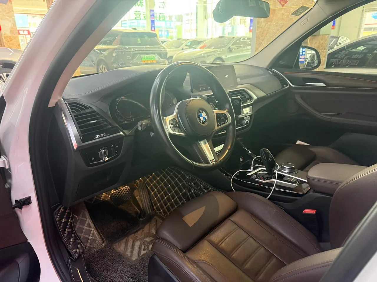 BMW 2020 X3 xDrive28i 2.0T M sports suit automatic gear 3
