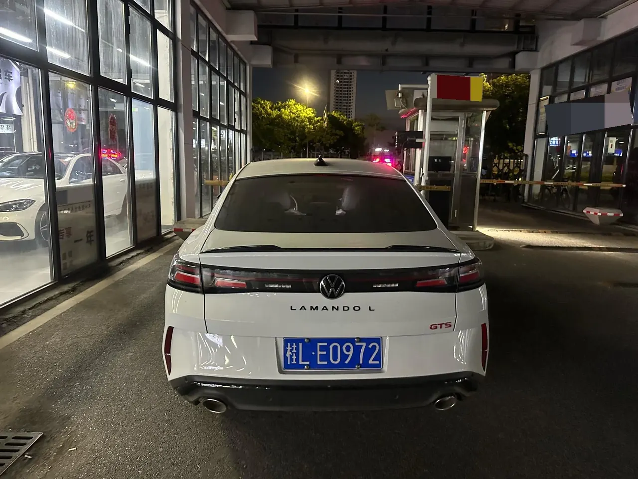 Volkswagen 2026 Ling Du L GTS 2.0TSI 380TSI Atom Edition Automatic Gear 3