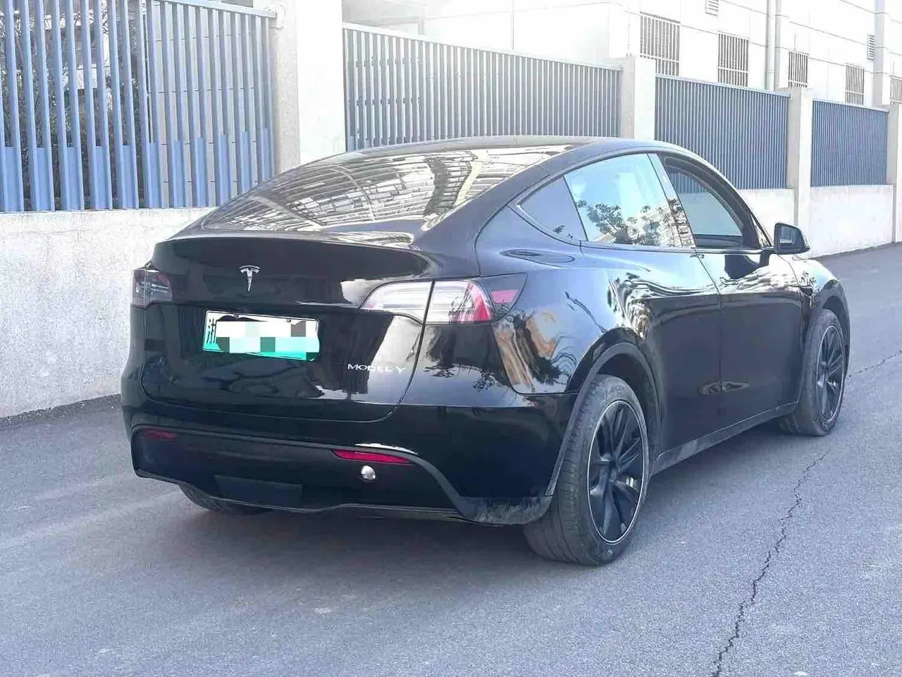 Tesla 2024 Model Y rear-wheel drive version automatic transmission 7