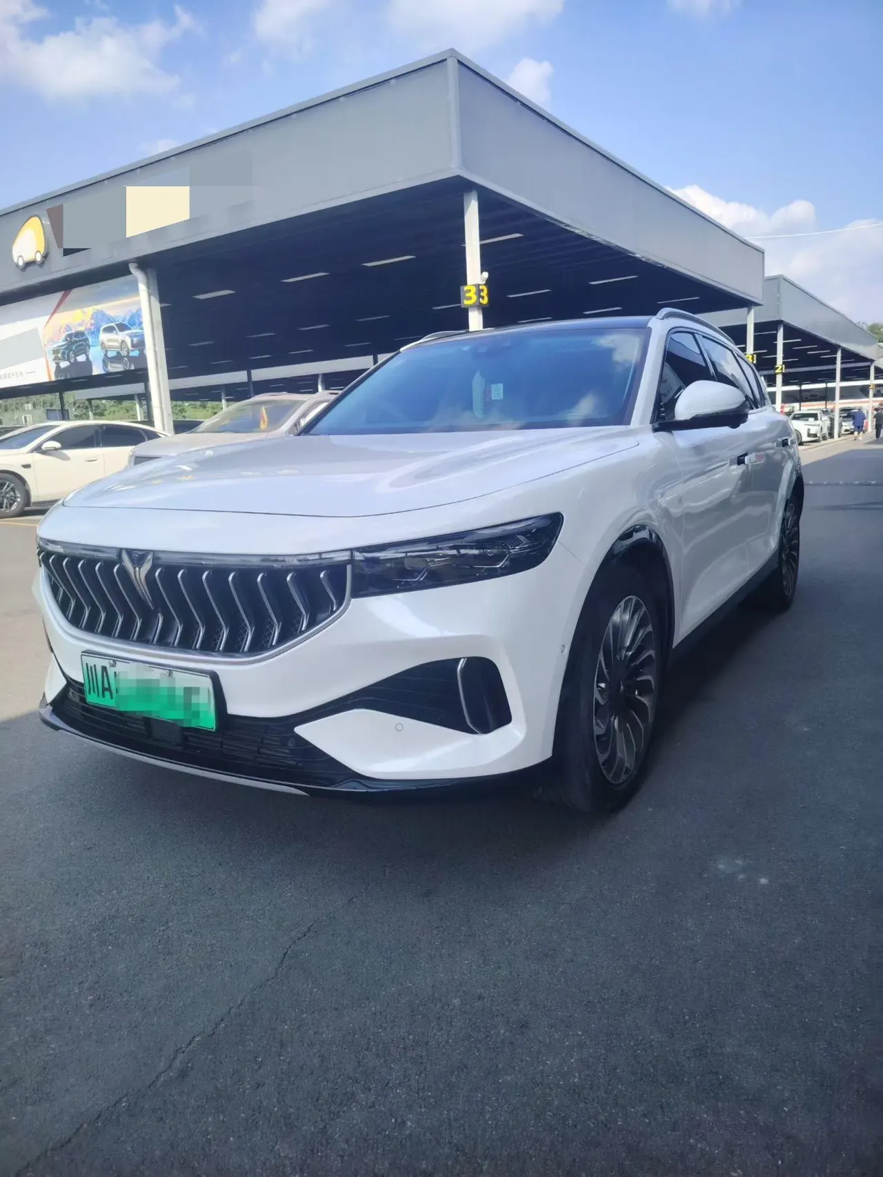 Открыть галерею: Voyah 2021 FREE 1.5T 4-wheel drive extended range starting commemorative edition exclusive package automatic gear