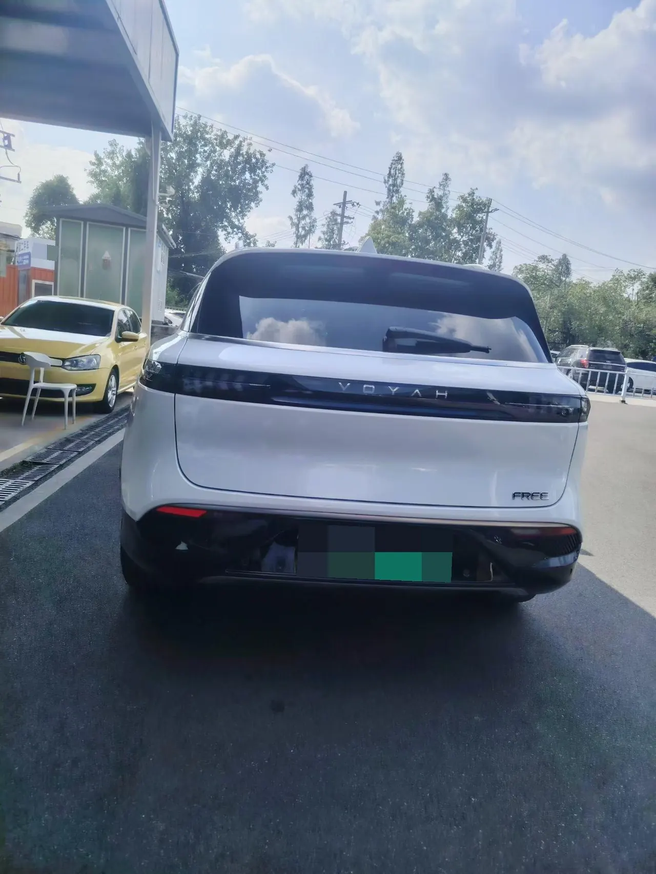 Voyah 2021 FREE 1.5T 4-wheel drive extended range starting commemorative edition exclusive package automatic gear 3