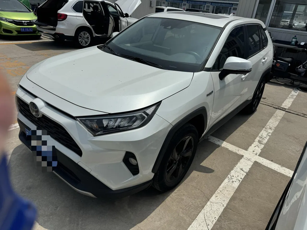 Toyota 2021 RAV4 Rongfang Double Engine 2.5 Stepless Four-wheel Drive Elite PLUS Edition Automatic Gear - View 1