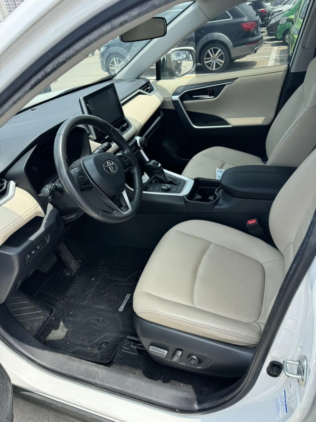 Toyota 2021 RAV4 Rongfang Double Engine 2.5 Stepless Four-wheel Drive Elite PLUS Edition Automatic Gear 4