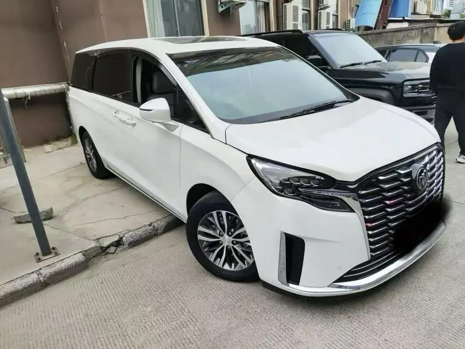 Buick 2023 GL8 ES Lu Zun 48V 2.0T 653T Exclusive Automatic Gear 2