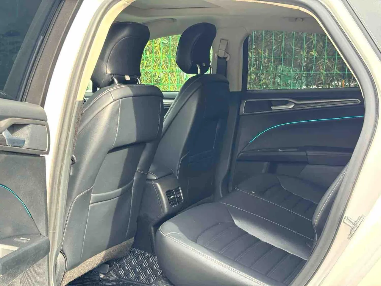 Ford 2020 Mondeo 1.5T EcoBoost 180 Fashion Automatic 10