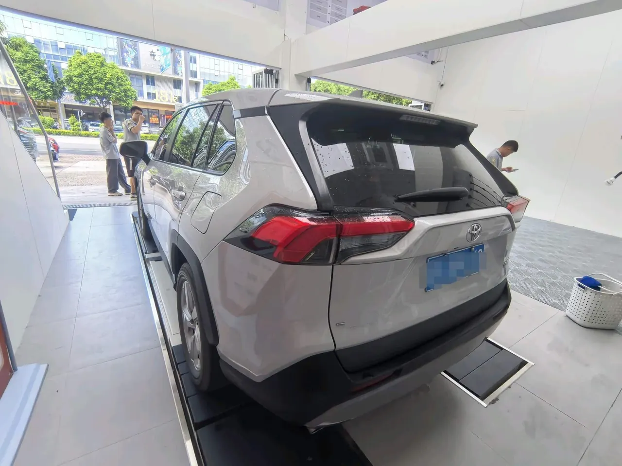 Toyota 2021 RAV4 Rongbo 2.0 Stepless Two-Drive Fashion PLUS Edition Automatic Gear 7