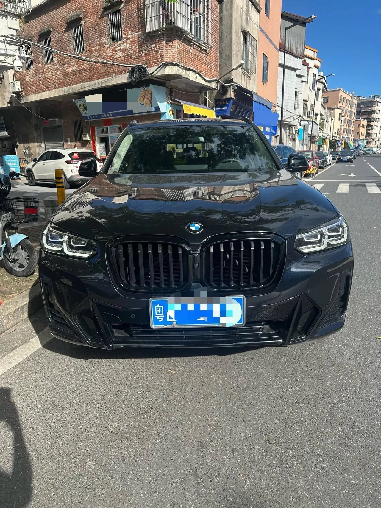 BMW 2023 X3 xDrive30i 2.0T Leading M Obsidian Night Suit Automatic Gear 2
