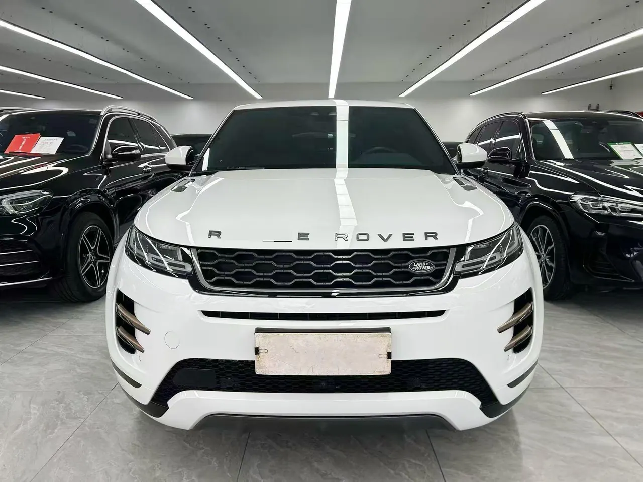 Land Rover 2020 Range Rover Aurora 48V 2.0T 249PS R-DYNAMIC SE Sports Technology Edition Automatic Gear 2