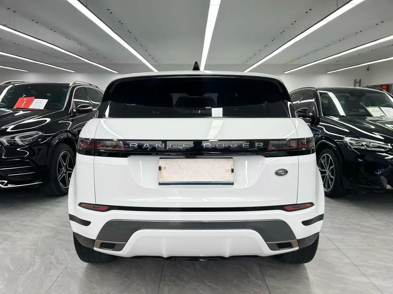 Land Rover 2020 Range Rover Aurora 48V 2.0T 249PS R-DYNAMIC SE Sports Technology Edition Automatic Gear 3