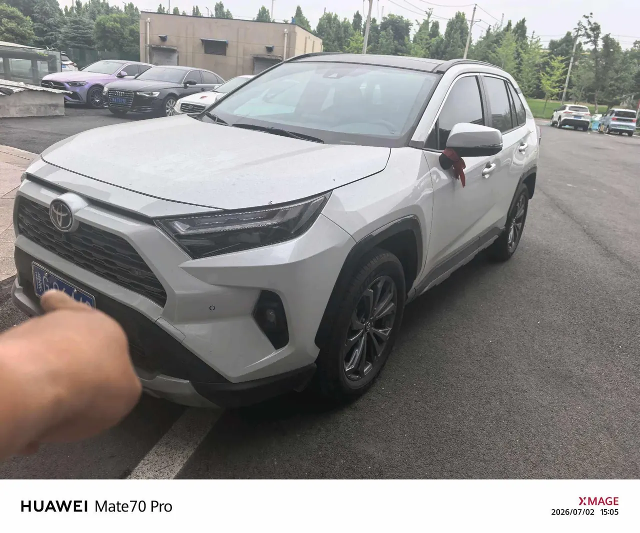 打开图片灯箱:Toyota 2024 RAV4 Rongbo 2.0 Stepless Two-Drive Fashion Plus Edition Automatic Gear