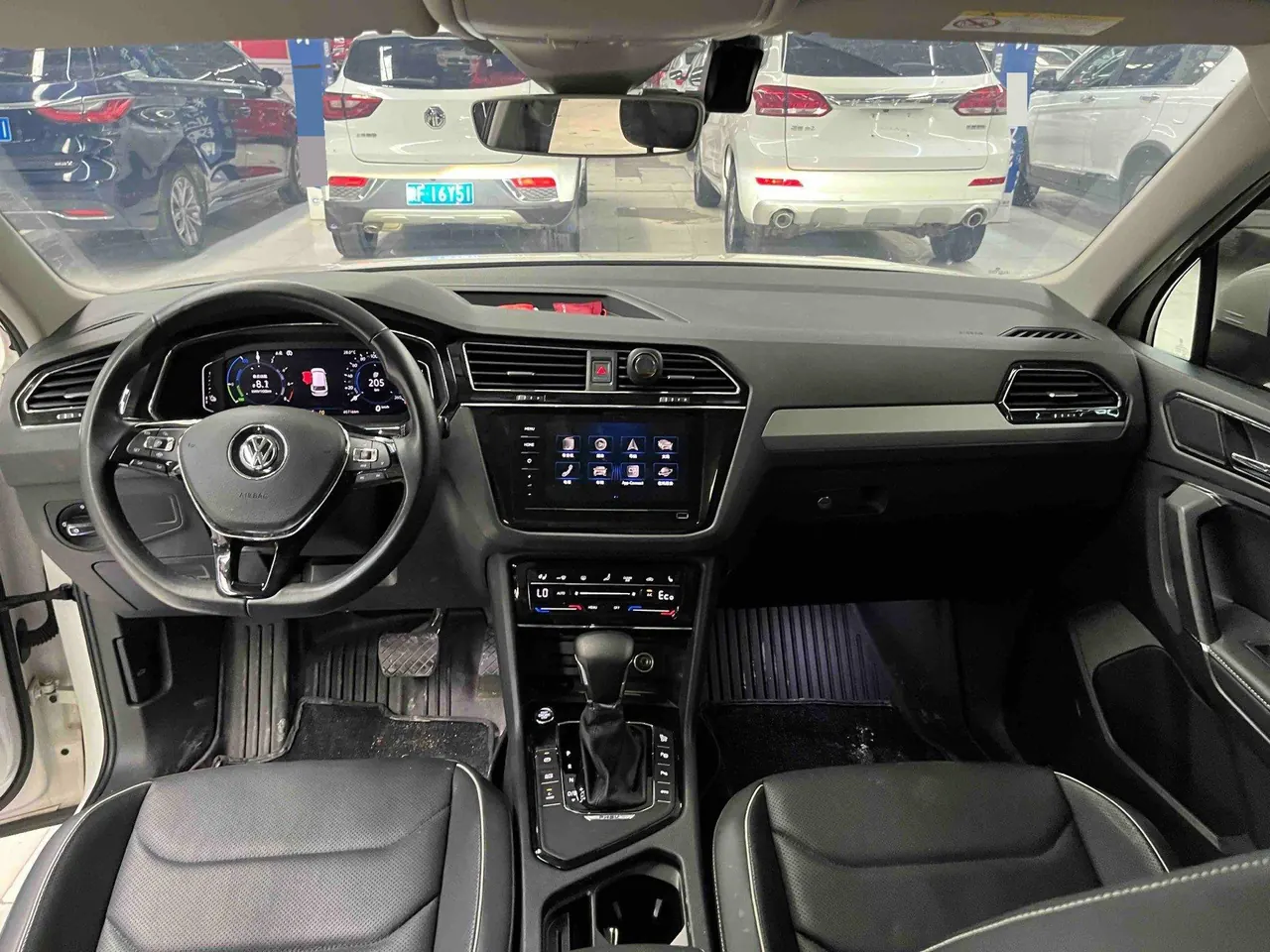 Volkswagen Tiguan L New Energy 2020 Tiguan L PHEV 1.4T 430 Flagship Automatic Gear 4