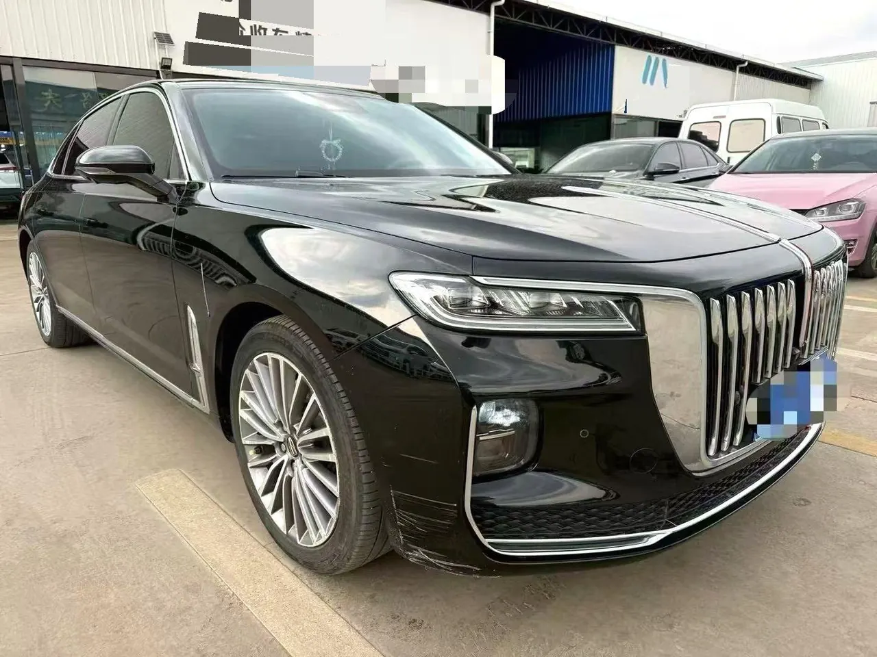 HongQi 2020 H9 48V 2.0T Zhilian Flag Edition Automatic Gear 3