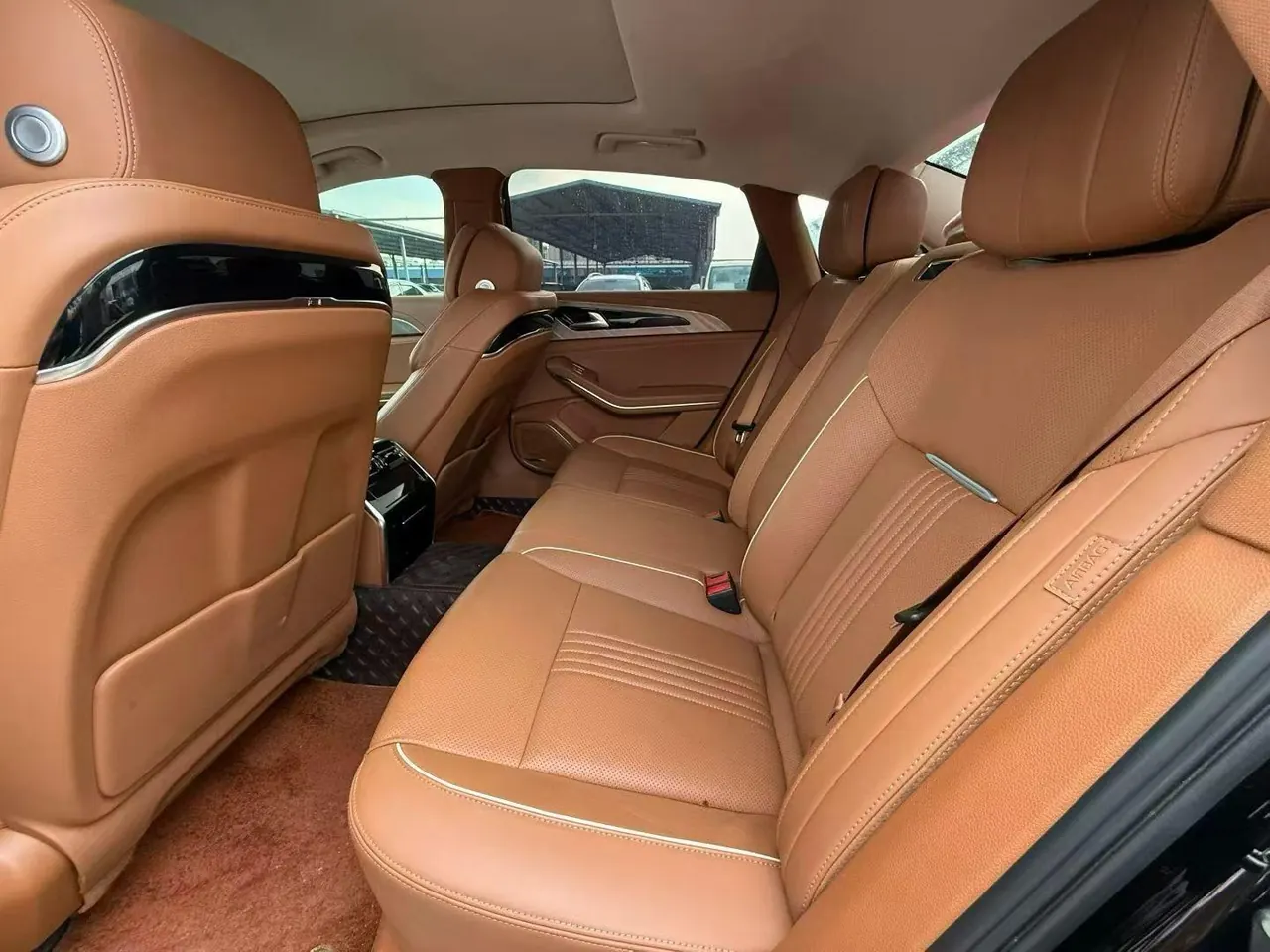 HongQi 2020 H9 48V 2.0T Zhilian Flag Edition Automatic Gear 8