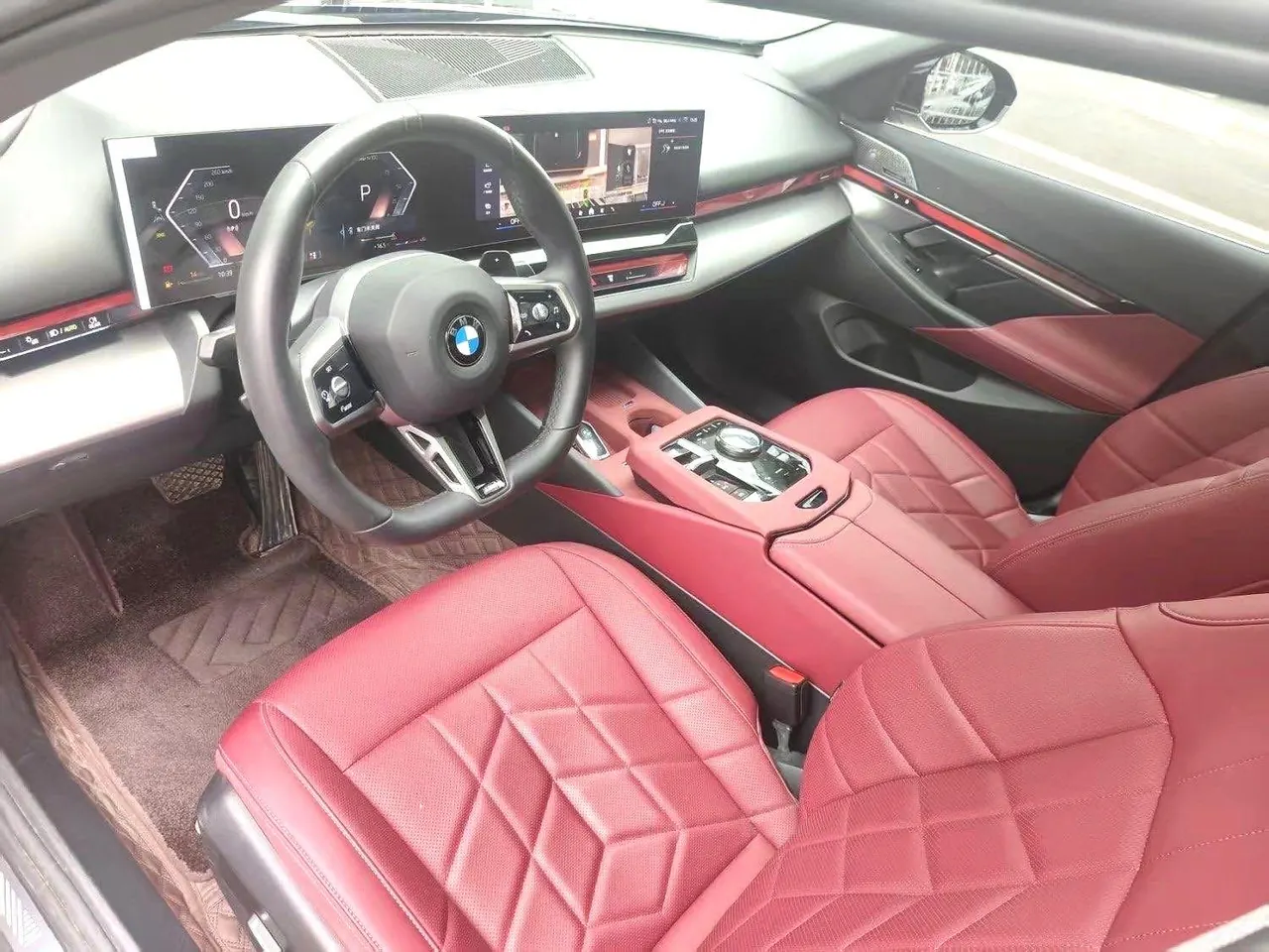 BMW 5 Series 2025 530Li 48V 2.0T Leading M Sports Suit Automatic Gear 2
