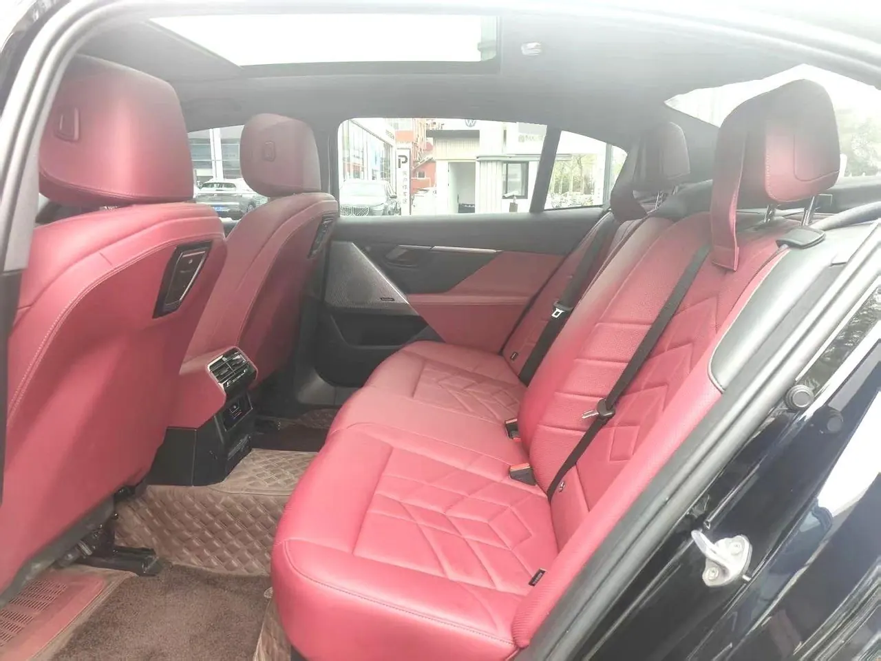 BMW 5 Series 2025 530Li 48V 2.0T Leading M Sports Suit Automatic Gear 4