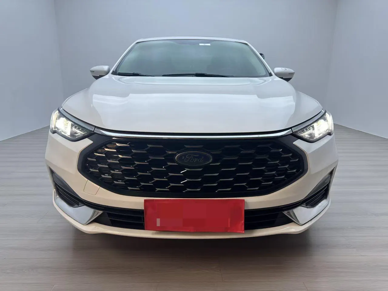 Ford 2021 Fortis 1.5 Diamond Edition Automatic Gear 2
